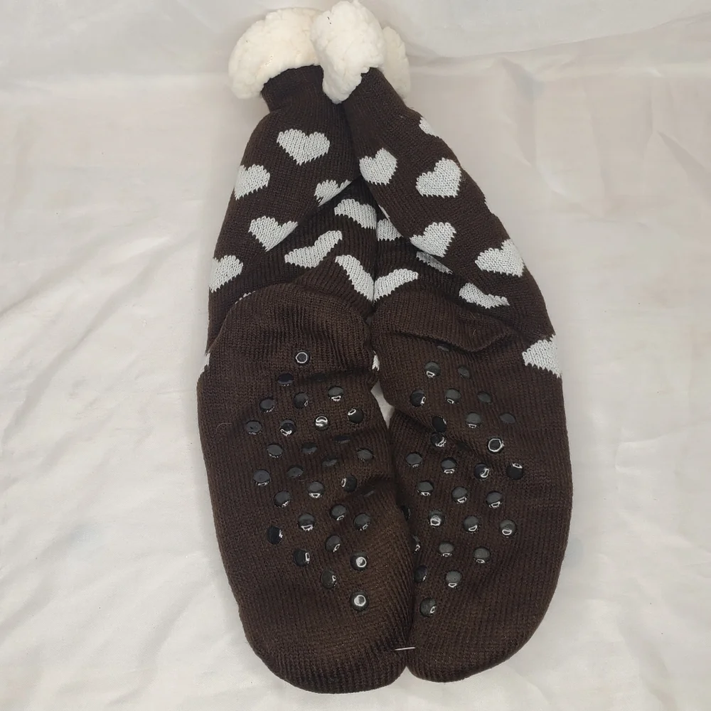 ◇ Sherpa Slipper Socks Brown with White Hearts Non Slip